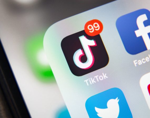 TikTok and Facebook application on screen Apple iPhone XR