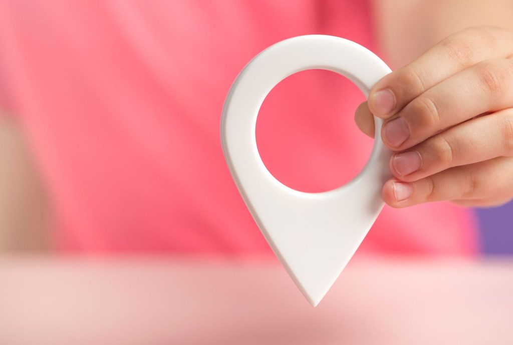 Location tagging on Instagram