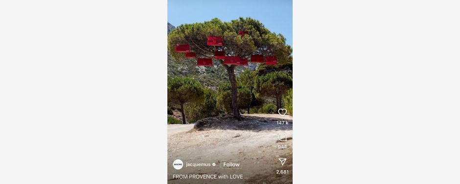 Le CHOUCHOU tree Jacquemus Instagram