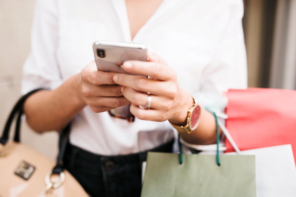 Woman shopping on mobile