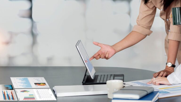 5 Reasons to Consider Working with an Agency on a Consultancy Basis