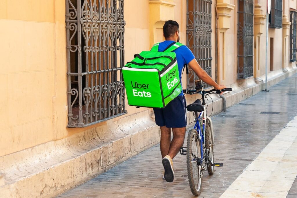 uber eats driver
