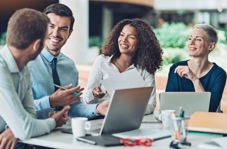 Why Do Most SEO Agencies Fail at Client Service?